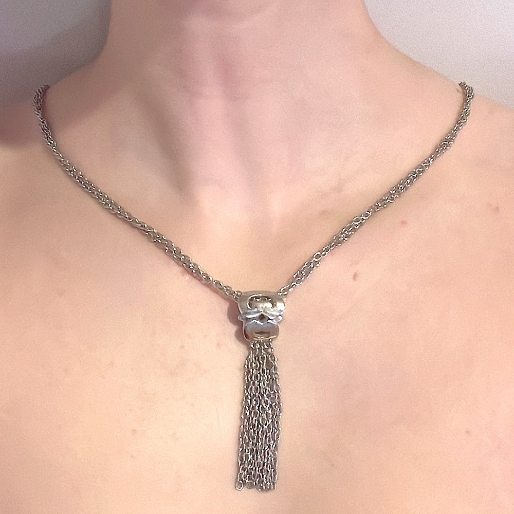 Silver necklace